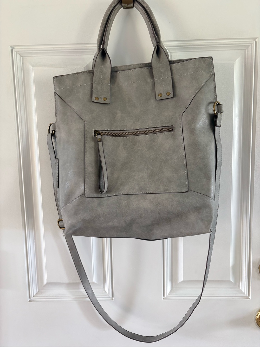 Classic Gray Tote Bag with Front Zip Pocket - Unbranded